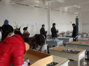 藝術(shù)設(shè)計(jì)系開展“教室文化設(shè)計(jì)”評比暨文化藝術(shù)交流活動